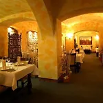 Отель Wellness Hotel Gondola Пльзень