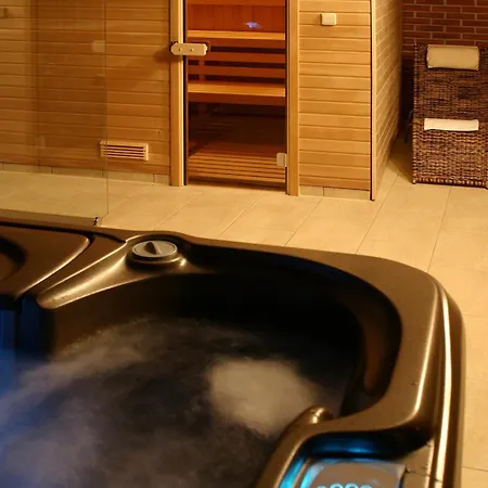 Wellness Gondola
