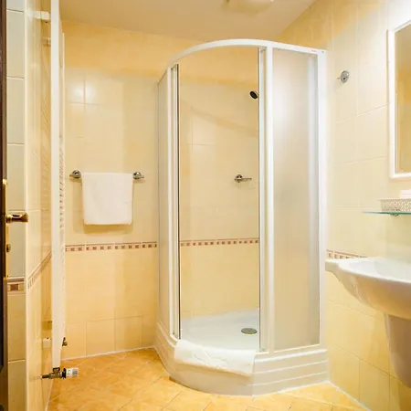 Wellness Gondola Hotell