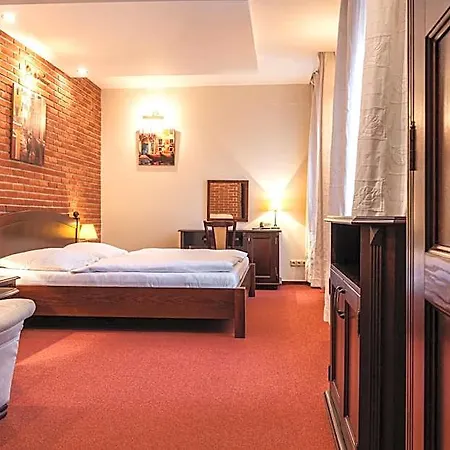 Wellness Gondola Hotel 4*