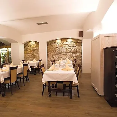 Hotel Wellness Gondola 4*