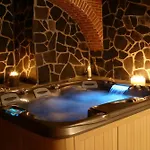 Ξενοδοχείο Wellness Gondola 4*