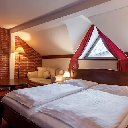 Hotel Wellness Hotel Gondola Pilsen